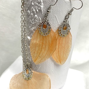 Set bijuterii handmade unicat din rasina si orhidee naturale - Artynos.ro