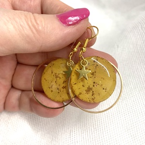 cercei handmade unicat din rasina si flori naturale  00121 - Artynos.ro