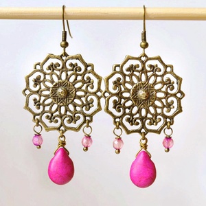 Cercei candelabru roz fuchsia cercei bobo cercei mandala cercei spirituali yoga Cercei cu piatra roz, cercei atarnatori  - Artynos.ro