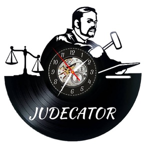 JUDECATOR-ceas de perete - Artynos.ro