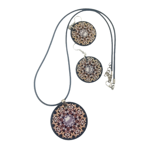 Set colier si cercei lemn, Mandala pearls 4 - Artynos.ro