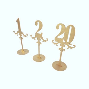 Numere de masa din lemn vopsite auriu, set 1-20, 25cm - Artynos.ro