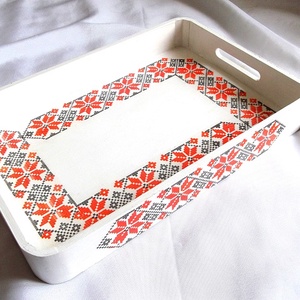 tava lemn cu motiv traditional -32472 - Artynos.ro