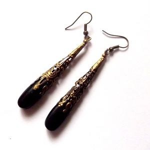 cercei howlite negru 46753 - Artynos.ro