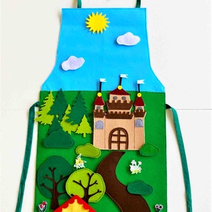 Șorț de basm cu castel - Artynos.ro Șorț de basm cu castel - Artynos.ro