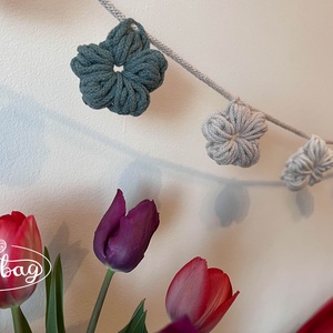 Decorațiune de perete cu formă de floare (ghirlandă) - Artynos.ro
