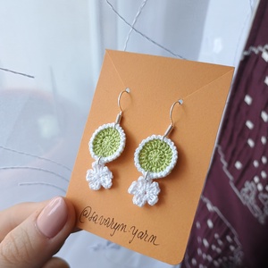 Cercei croșetați floare verde, Bijuterii, Cercei, Cercei si ornamente pentru urechi, Crosetat, ARTYNOS