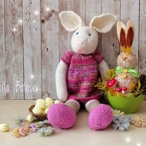 Iepuras tricotat, jucarie handmade, amigurumi, cadou Paste. - Artynos.ro