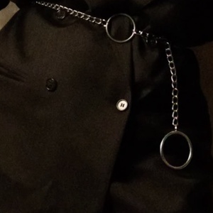 Curea din lant, Îmbrăcăminte și modă, Curele și catarame artizanale, Alte accesorii, Prelucrarea metalelor, Curea unisex realizata din lant. Lungimea poate fi standard sau custom made., ARTYNOS